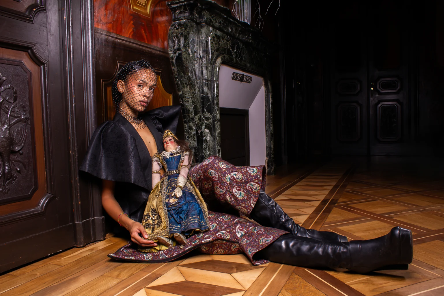 The Eliuot collection photographed in the rooms of Specht Residenzen